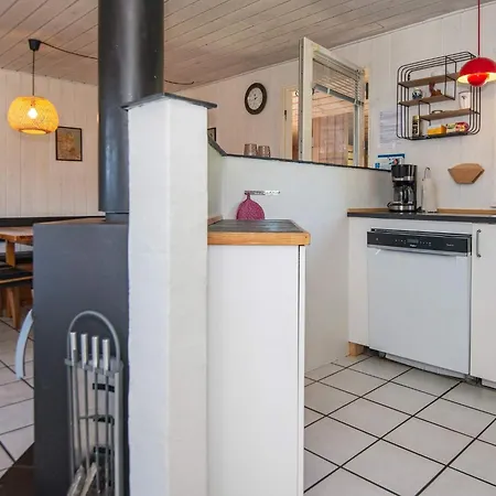 10 Person In * Ørsted