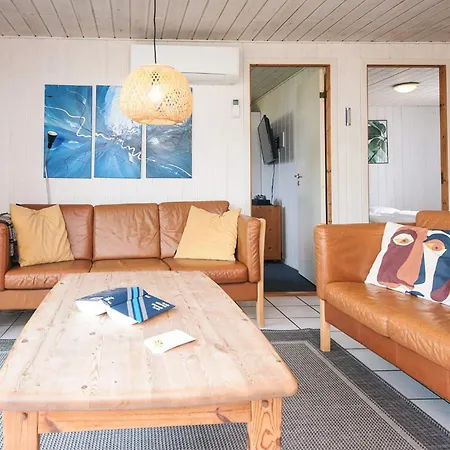 10 Person In Ferienhaus